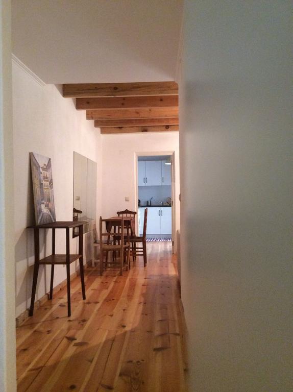 Casinha Alfacinha Apartamento *